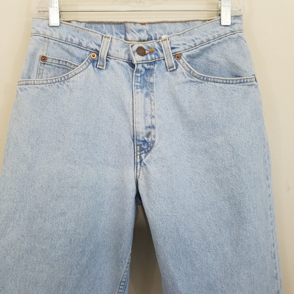 Levi's VTG High-Rise Loose Fit Tapered Leg Jeans - Picture 3 of 8